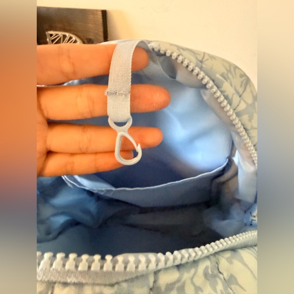 Light blue Reebok backpack - Picture 7 of 13